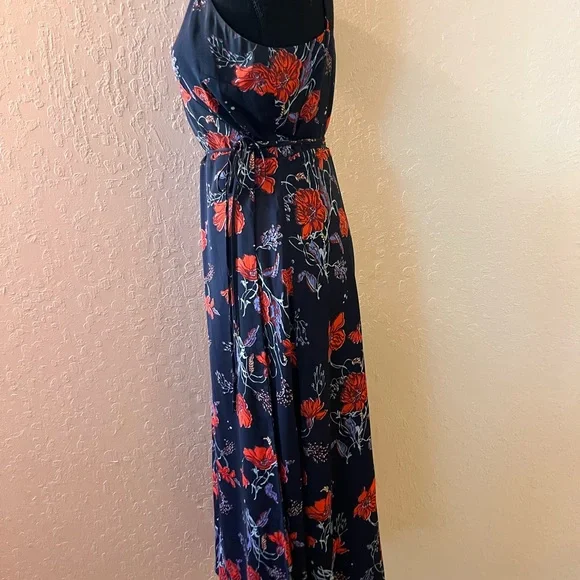 Madewell Cami Wrap Dress in Windblown‎ Poppies - Picture 2 of 8